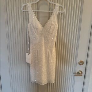 Mac Duggal Sparkling White Sequin Mini Dress Size 4 NWT